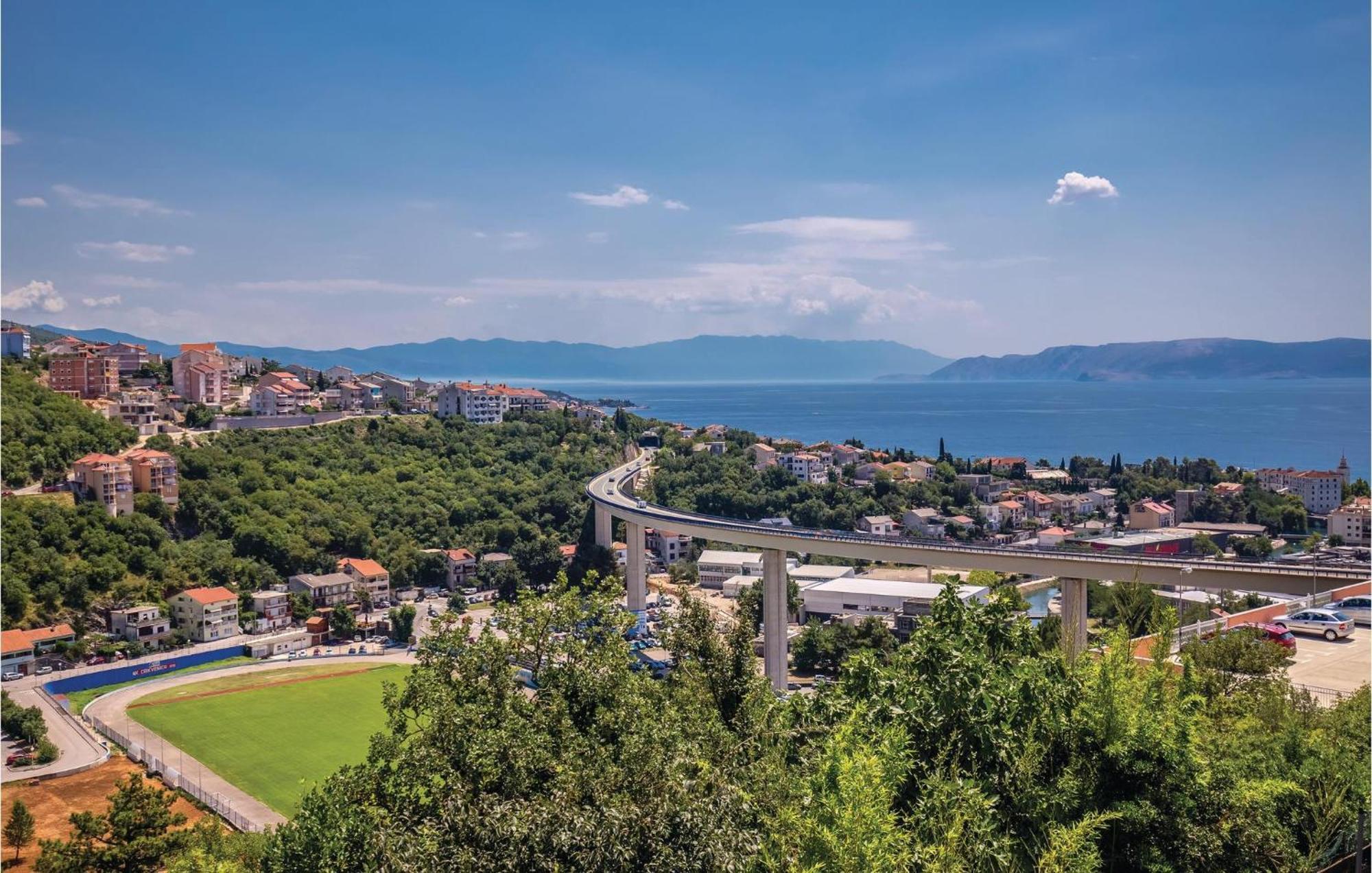 Gorgeous Apartment In Crikvenica With Kitchen Exteriér fotografie
