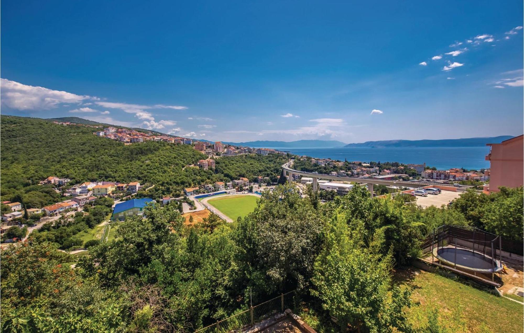 Gorgeous Apartment In Crikvenica With Kitchen Exteriér fotografie